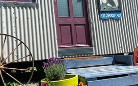 The Hares Hut At Carrigeen Glamping